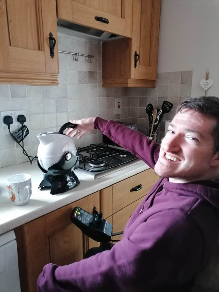James Cawley with his Uccello Kettle